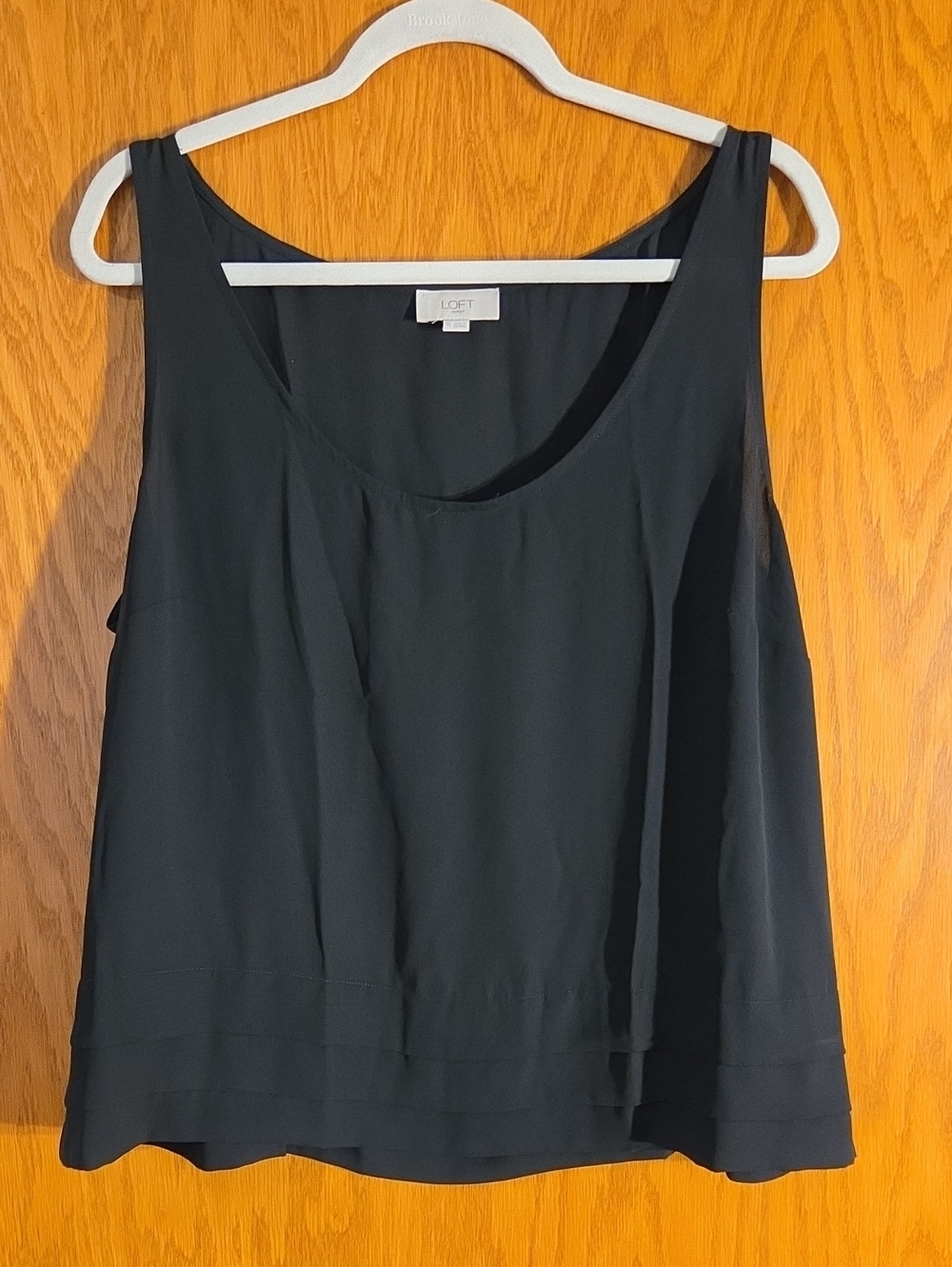 LOFT Black Scoop Neck Sleeveless Camisole Size Xl